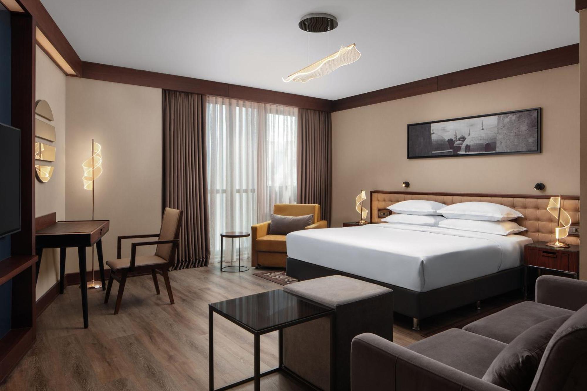 Sheraton Istanbul City Center Exterior photo